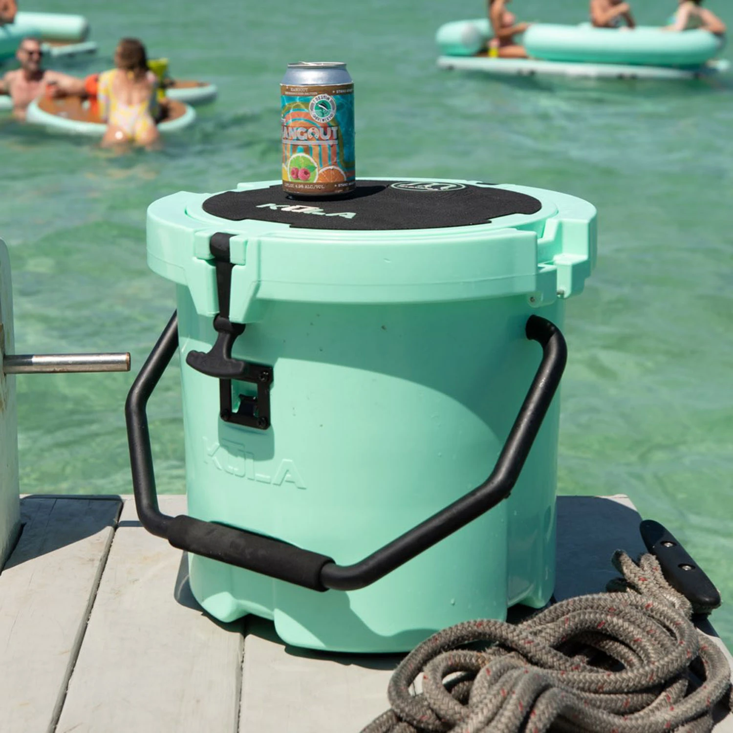 BOTE Kula 5 Magnapod - 5 Gallon Cooler - Sea Foam 4 BOTE Kula 5 Magnapod - 5 Gallon Cooler - Sea Foam - Image 4